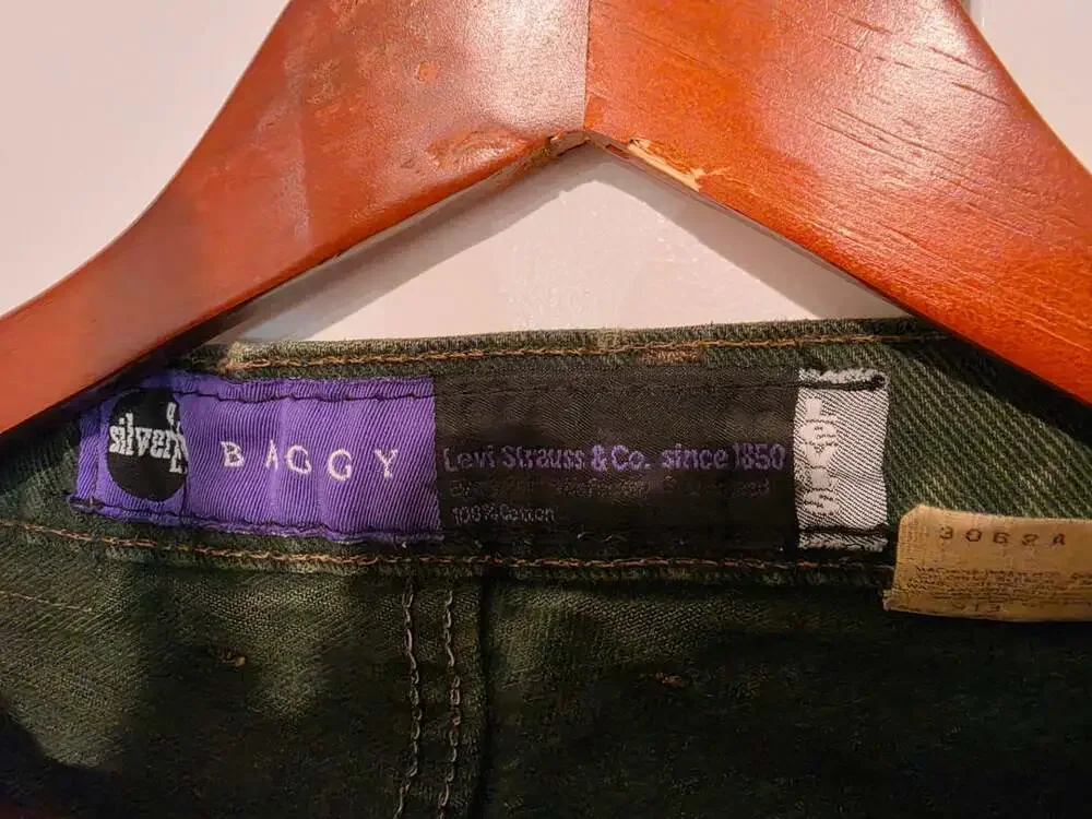 Vintage Levi's SilverTab Baggy Dark Green Denim Jeans W32 L32